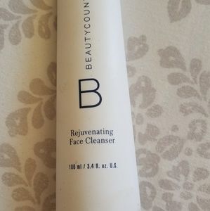 Beauty Counter rejuvenating cleaser